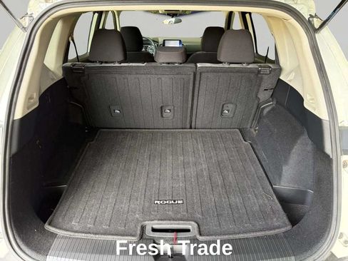 Used 2021 Nissan Rogue SV FWD image 8