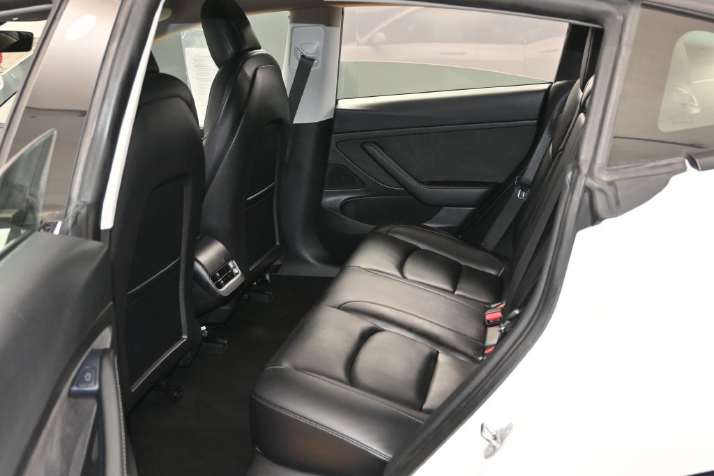 Used 2021 Tesla Model 3 Standard Range Plus RWD image 26