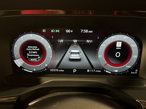 Used 2024 Nissan Pathfinder Platinum w/ Lighting Package (N93) AWD/4WD image 15