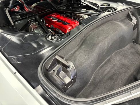 Used 2024 Chevrolet Corvette Stingray Preferred Cpe w/ Z51 Performance Package RWD image 45