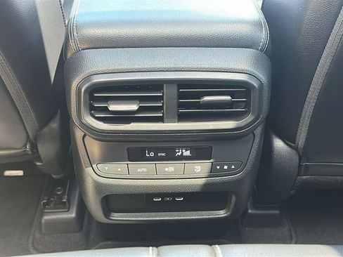 Used 2025 Honda Pilot Touring image 31