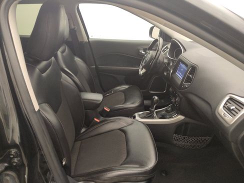 Used 2021 Jeep Compass Latitude w/ Convenience Group AWD/4WD image 21