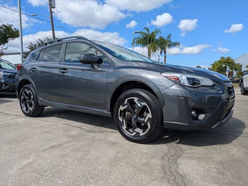 Used 2021 Subaru Crosstrek 2.5i Limited w/ Moonroof Package 2 image 2