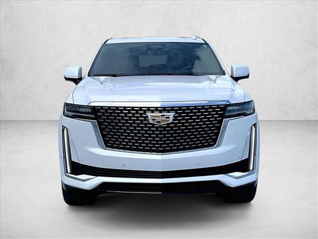 Used 2023 Cadillac Escalade Premium Luxury AWD/4WD image 3