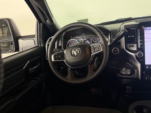 Used 2025 RAM 2500 Big Horn AWD/4WD image 16