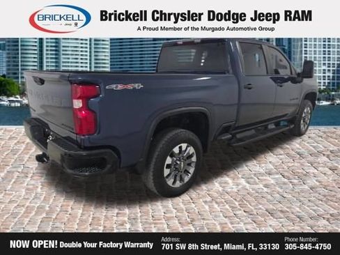 Used 2022 Chevrolet Silverado 2500 Custom w/ Custom Convenience Package AWD/4WD image 3