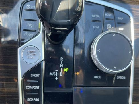 Used 2019 BMW X5 xDrive40i w/ Convenience Package image 19