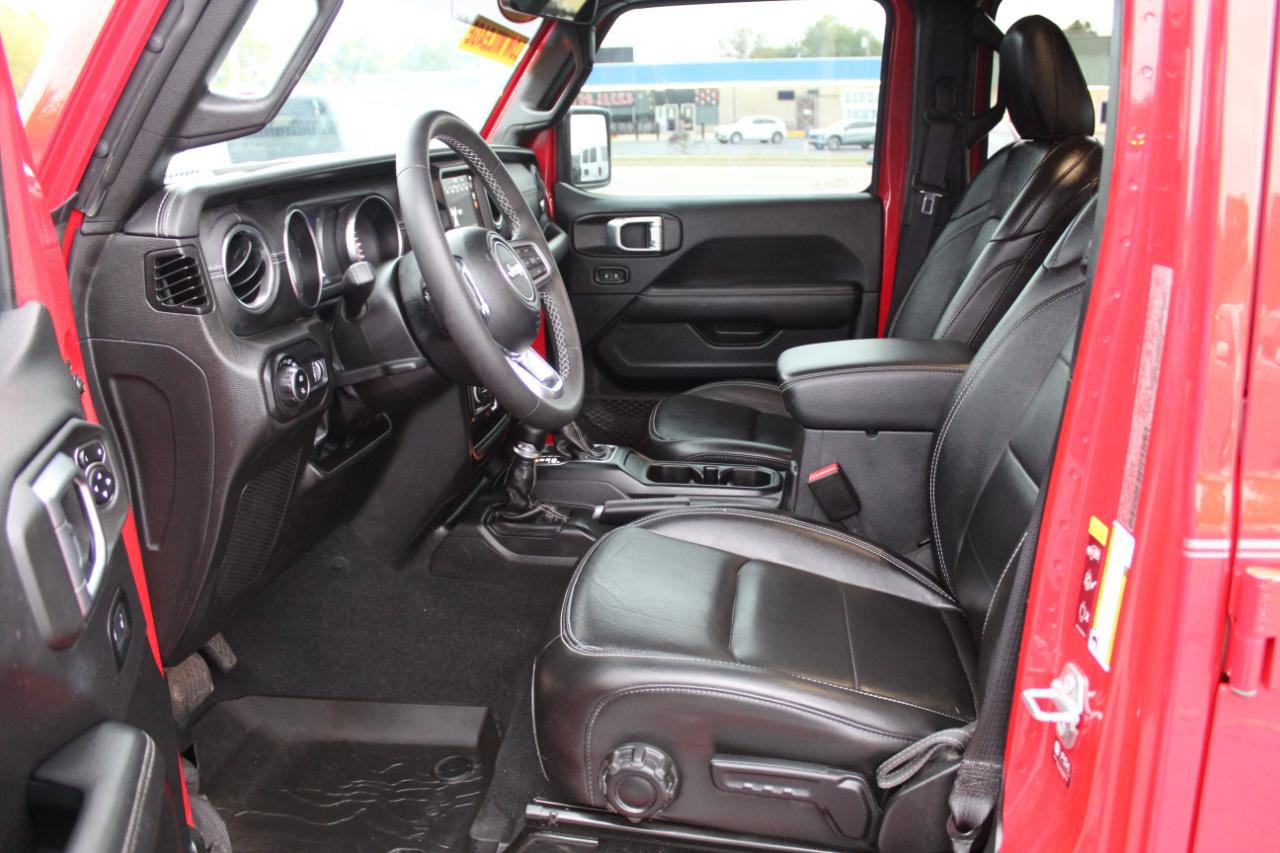 Used 2023 Jeep Gladiator Overland w/ Popular Equipment Package AWD/4WD image 13