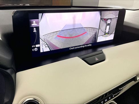 Used 2024 MAZDA CX-90 3.3 Turbo w/ Premium Plus Pkg image 25