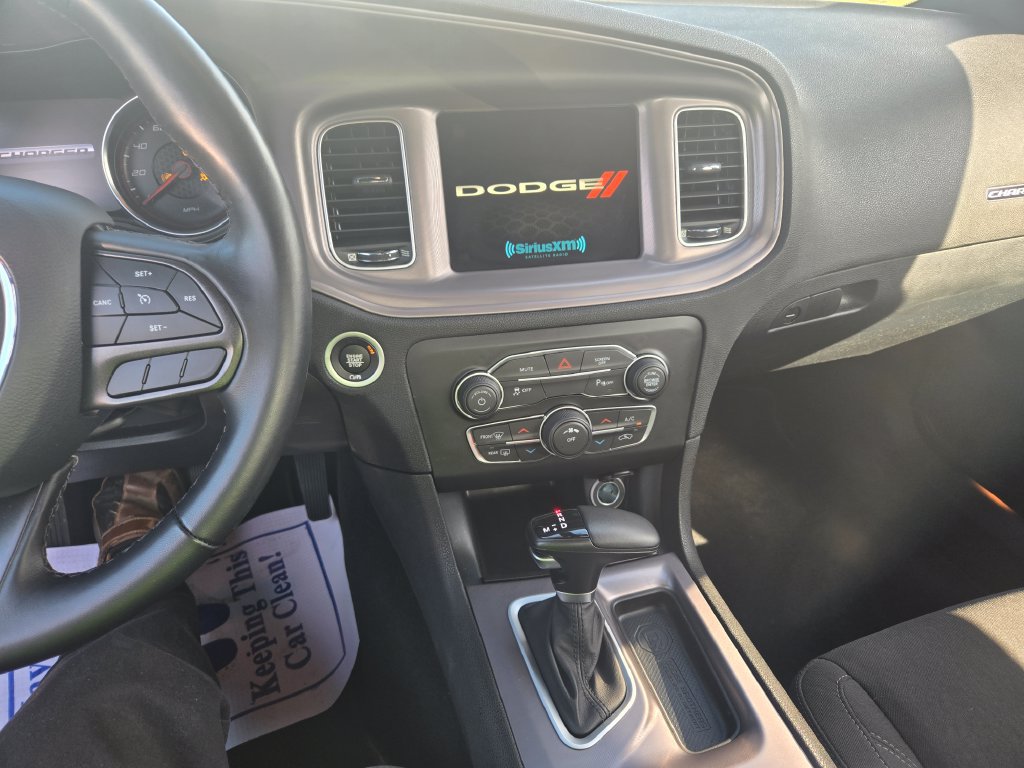 Used 2023 Dodge Charger SXT RWD image 8
