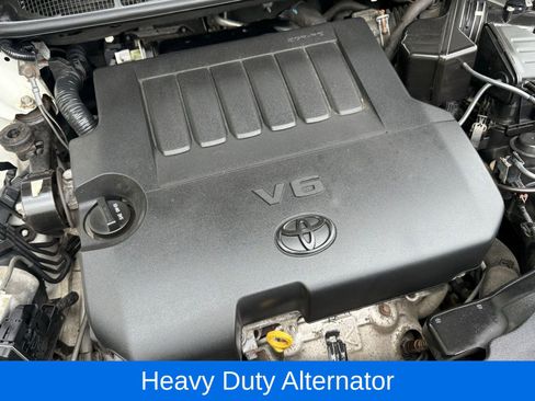 Used 2013 Toyota Venza XLE w/ XLE Premium Pkg AWD/4WD image 36