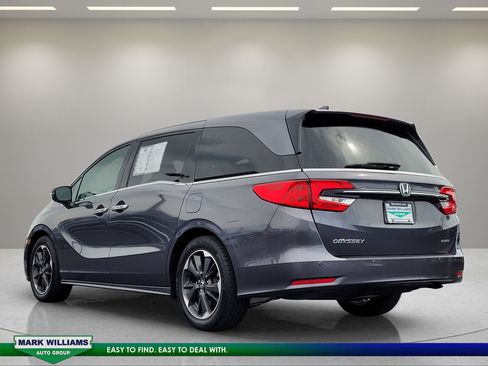 Used 2024 Honda Odyssey Elite image 6
