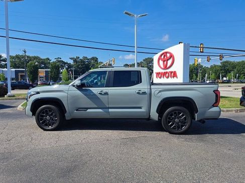 Used 2024 Toyota Tundra Platinum AWD/4WD image 12