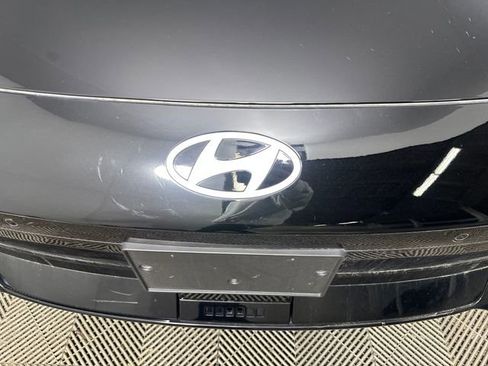 Used 2024 Hyundai Ioniq 6 SEL image 9