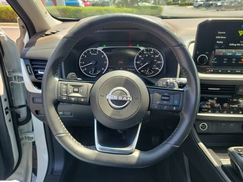Used 2023 Nissan Rogue SL w/ SL Premium Package AWD/4WD image 21