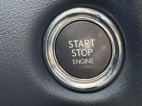 Used 2023 Lexus GX 460 Luxury w/ Sport Design Package image 28