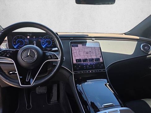 Used 2023 Mercedes-Benz EQS 450+ SUV image 13