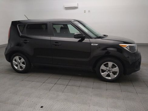 Used 2019 Kia Soul w/ Option Group 020 FWD image 11