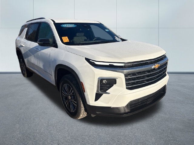 Used 2026 Chevrolet Traverse LT AWD/4WD image 5