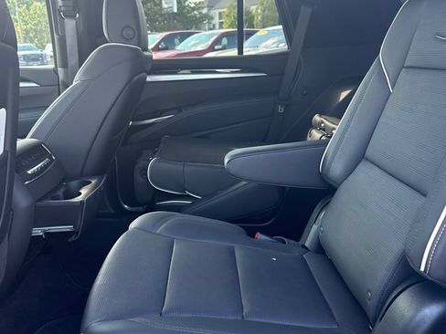 Used 2026 Cadillac Escalade Sport w/ Touring Package AWD/4WD image 4