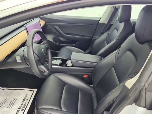 Used 2020 Tesla Model 3 Standard Range Plus RWD image 24