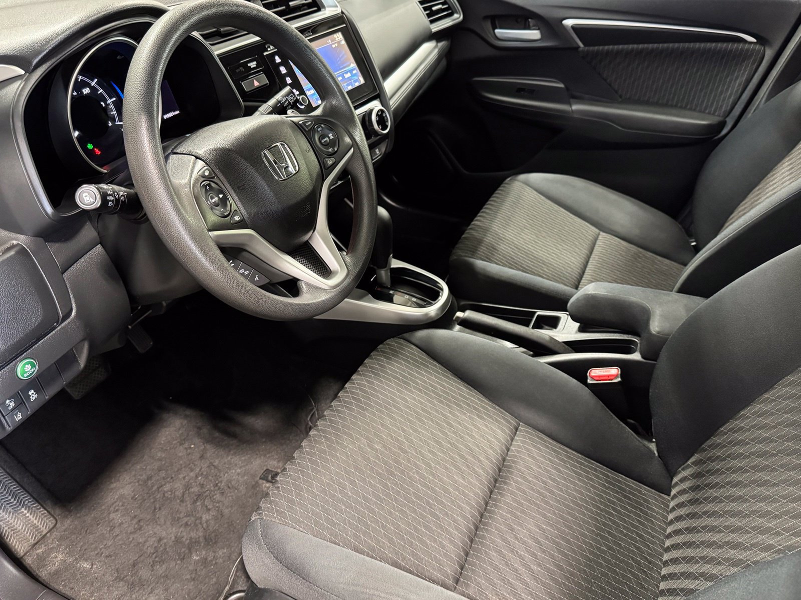 Used 2018 Honda Fit EX image 16