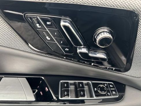 Certified 2025 Cadillac Optiq Luxury 1 image 29