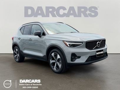 Certified 2026 Volvo XC40 B5 Plus w/ Protection Package Premier