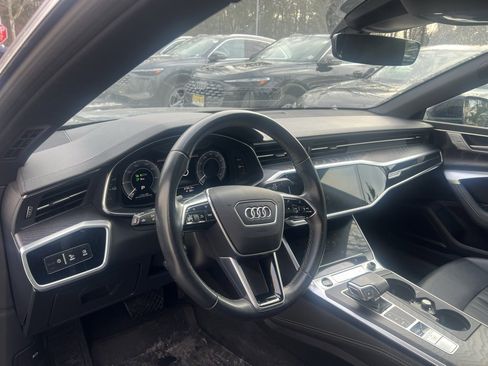 Used 2021 Audi A7 e Premium Plus w/ Interior Protection Package image 5