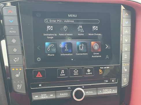 Certified 2025 INFINITI QX50 Sport image 19