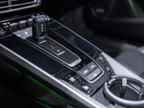 Used 2021 Porsche 911 Carrera image 41