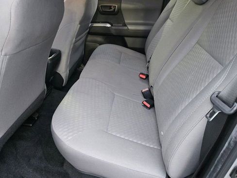 Used 2022 Toyota Tacoma SR5 w/ Technology Package AWD/4WD image 17