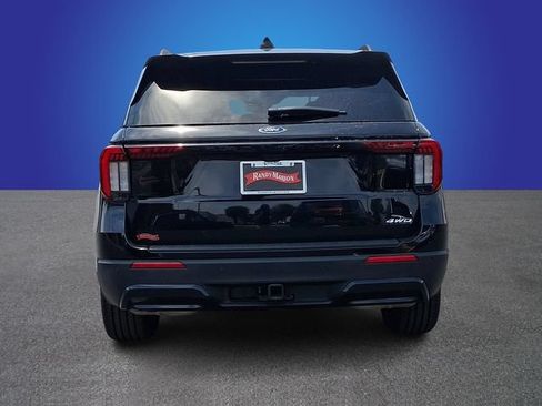 Used 2025 Ford Explorer ST-Line w/ ST-Line Street Pack AWD/4WD image 5