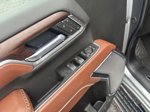 New 2026 GMC Sierra 2500 Denali Ultimate AWD/4WD image 16