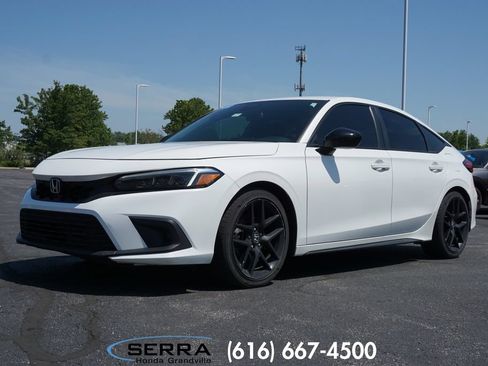 Certified 2022 Honda Civic Sport image 1