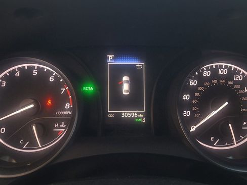 Used 2024 Toyota Camry SE image 9