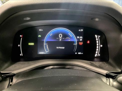 Used 2025 Toyota Camry LE image 24