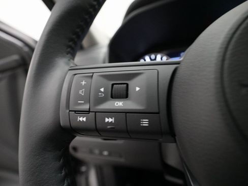 Certified 2024 Nissan Rogue SV w/ SV Premium Package image 18