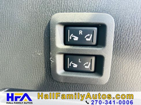 Used 2023 Nissan Armada Platinum w/ Cargo Package AWD/4WD image 24