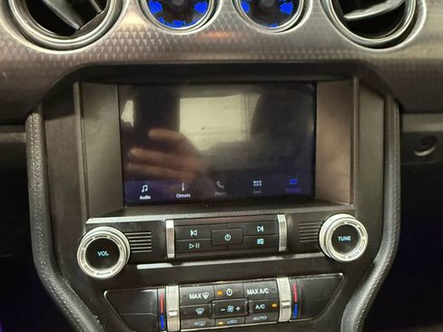 Used 2022 Ford Mustang GT w/ GT Performance Package RWD image 12