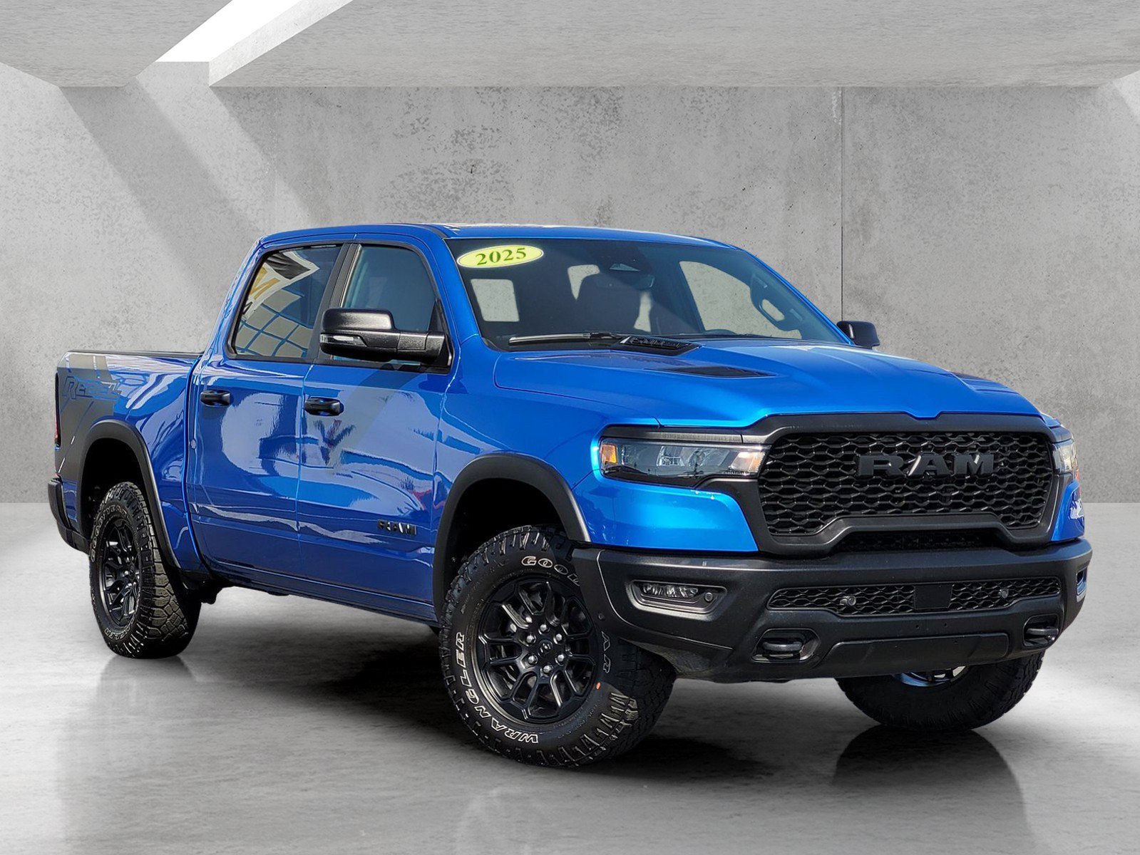 Used 2025 RAM 1500 Rebel w/ Rebel Level 1 Equipment Group AWD/4WD image 2