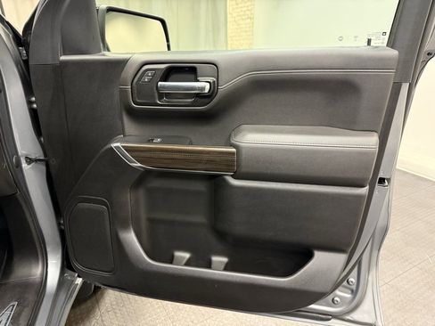 Used 2022 Chevrolet Silverado 1500 RST w/ Z71 Off-Road Package image 16