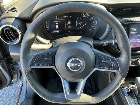 Certified 2023 Nissan Kicks SV w/ Interior Electronics Package image 14