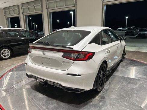 Used 2023 Honda Civic Sport image 7