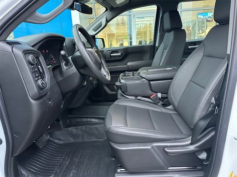 Used 2025 Chevrolet Silverado 1500 W/T w/ Trailering Package image 20