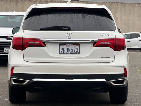 Used 2018 Acura MDX SH-AWD image 8