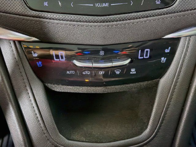 Used 2019 Cadillac XT5 Premium Luxury FWD image 19