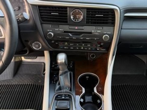 Used 2019 Lexus RX 350 AWD w/ Navigation Package image 36