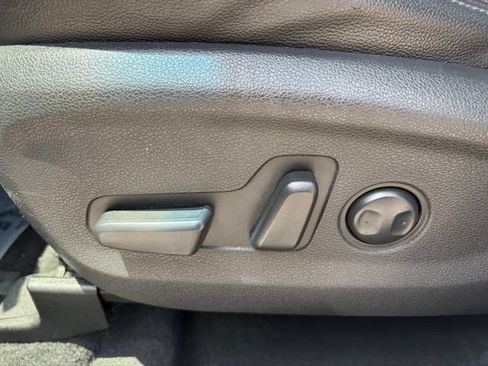 Used 2016 Hyundai Tucson Limited w/ Option Group 03 FWD image 17