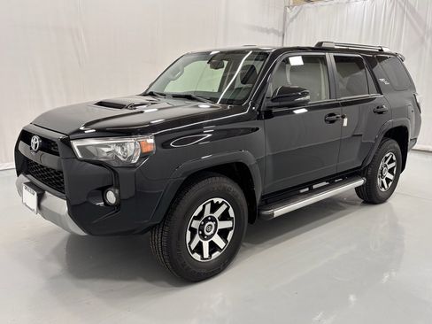 Used 2019 Toyota 4Runner TRD Off-Road Premium image 1